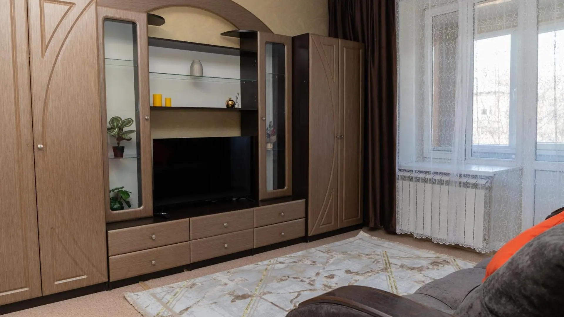 1-Комнатная Квартира В Центре Города Almaty Apartment